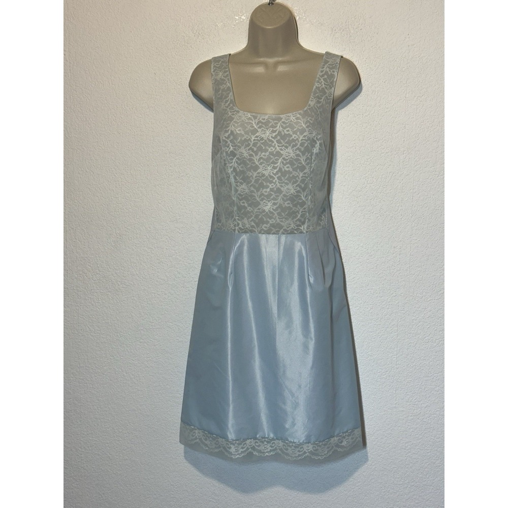 Vintage 1950s Henson Kickernick Size 36 Light Blue Lace Trim Slip Dress